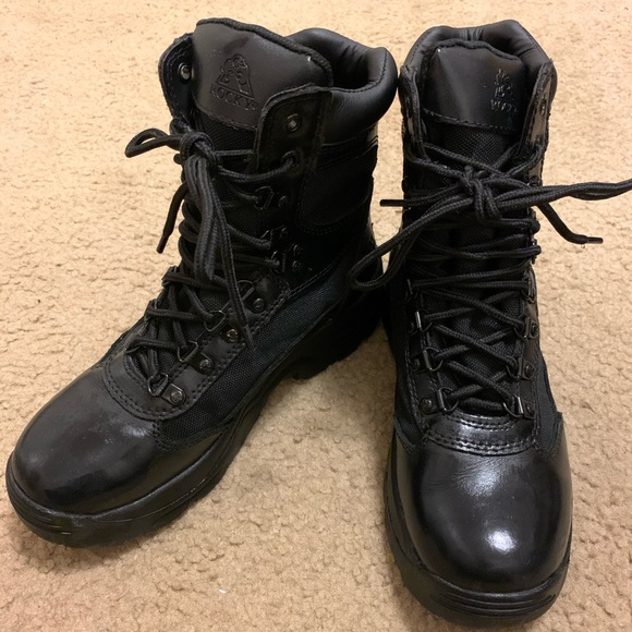 Rocky Shoes - LIKE NEW Unisex Rocky Work winter snow Boots